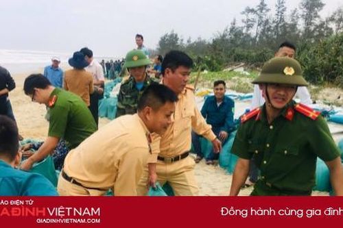 Thừa Thiên Huế cấm người dân ra đường, di dời hơn 19.000 hộ dân