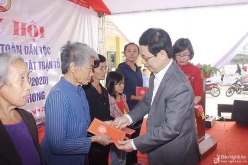 Chủ tịch HĐND tỉnh Nguyễn Xuân Sơn dự Ngày hội Đại đoàn kết tại huyện Nghi Lộc
