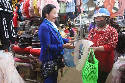 Lễ phát động truyền thông Phụ nữ sống xanh