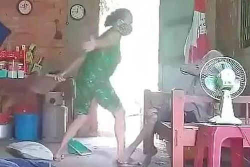 Đề nghị truy tố người phụ nữ đánh đập, hành hạ mẹ già 80 tuổi