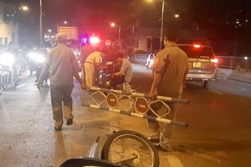 TP.HCM: Nghi gây tai nạn với phụ nữ rồi bỏ chạy, người đàn ông còn đạp ngã xe người truy đuổi