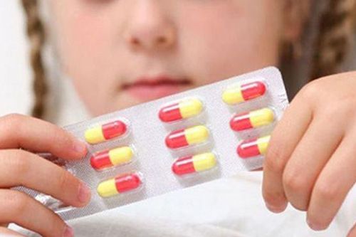 Ngộ độc thuốc ở trẻ em - cách sơ cứu ban đầu