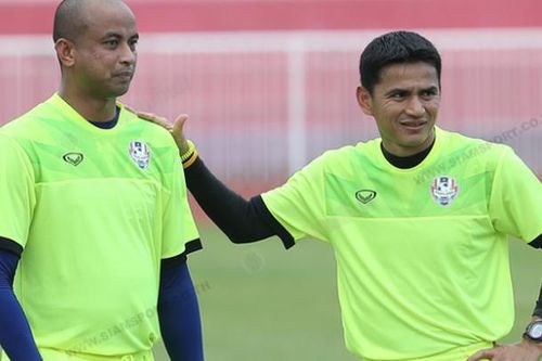 Chuyển nhượng V-League: HLV người Thái phủ nhận dẫn dắt CLB TPHCM