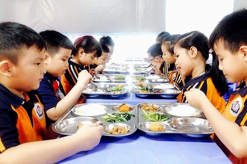 Lo lắng an toàn thực phẩm trong trường học