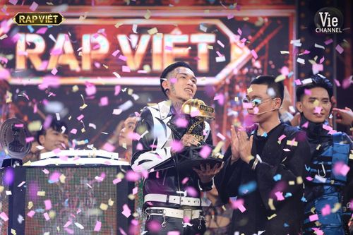 Dế Choắt trở thành quán quân đầu tiên của Rap Việt