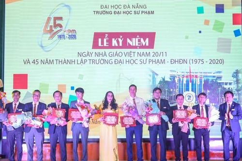 Trường ĐH Sư phạm (ĐH Đà Nẵng) kỷ niệm 45 năm thành lập trường