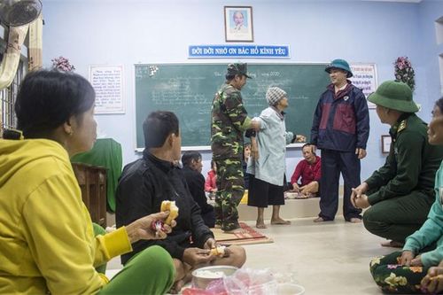 Thừa Thiên Huế: Di dời nhân dân đến nơi an toàn phòng, tránh bão số 13