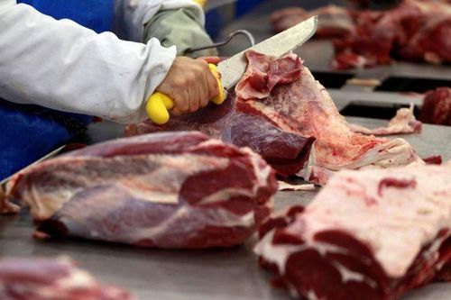 Trung Quốc tìm thấy virus Corona trên thịt bò đông lạnh và thịt ba chỉ nhập khẩu