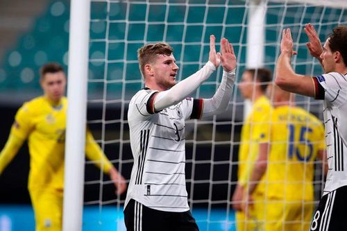 Timo Werner lập cú đúp, Đức chiếm ngôi đầu bảng