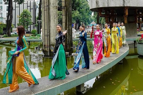 TP Hồ Chí Minh phấn đấu đón khoảng 15 triệu lượt khách nội địa trong năm 2020