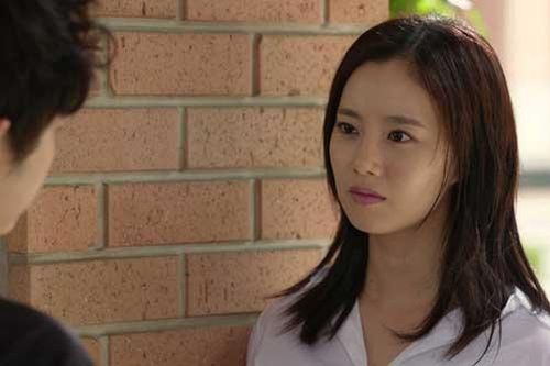 Chăm sóc bố mẹ vợ 4 năm ròng mà chẳng được chia xu lẻ nào, chồng tôi vẫn vui vẻ bình thường, ai ngờ đúng một năm sau anh tuyên bố câu chết điếng