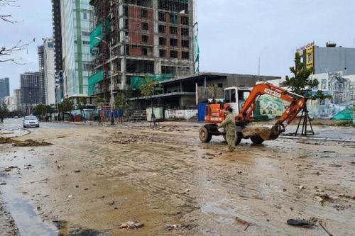 Đà Nẵng nhanh chóng dọn dẹp đường biển