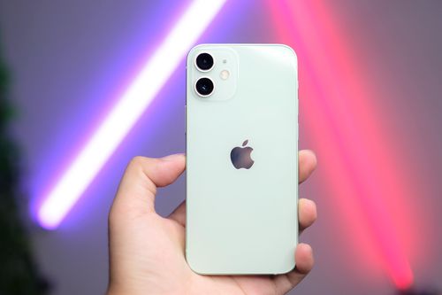 Trải nghiệm iPhone 12 mini - nằm gọn trong lòng bàn tay, giá 23 triệu