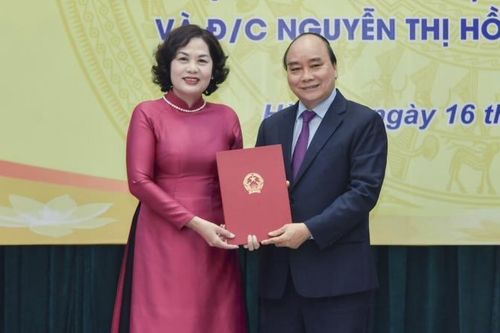 Thủ tướng Nguyễn Xuân Phúc yêu cầu ngành Ngân hàng phải 'đảm bảo an toàn hệ thống'