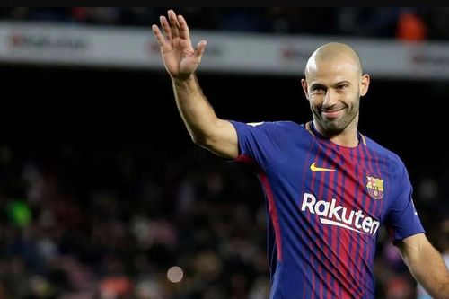 Cựu ngôi sao Barcelona tuyên bố giải nghệ