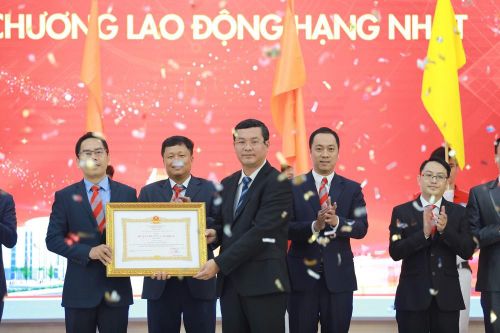 Vinh danh 3 nhà khoa học thuộc BXH ảnh hưởng nhất thế giới năm 2020