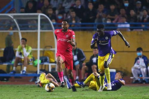 Viettel sắp chiêu mộ tiền đạo hay nhất V-League 2020; Malaysia 'đầu hàng' Việt Nam trước vòng loại World Cup 2022?