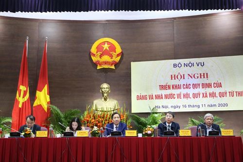 Triển khai các quy định của Đảng và Nhà nước về hội, quỹ xã hội, quỹ từ thiện