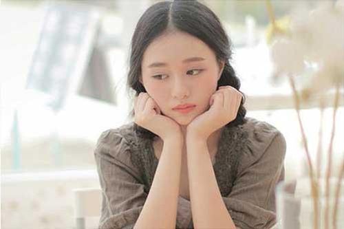 Yêu cầu chồng đi thăm bố vợ, anh ậm ừ rồi đi tận mờ sáng hôm sau mới về và đưa cánh tay đầy vết cắn ra cho tôi xem