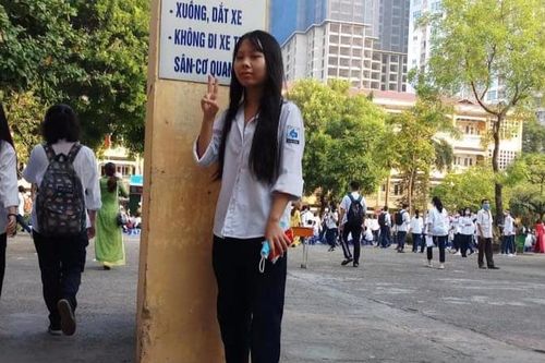 Nữ sinh lớp 12 ở Hà Nội rời khỏi nhà lúc nửa đêm rồi mất tích bí ẩn