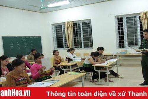 Thầy giáo quân hàm xanh nơi biên viễn Mường Lát