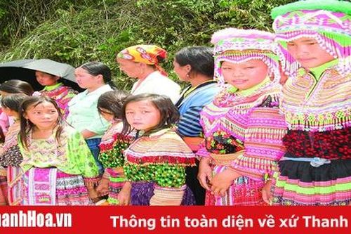 Trang phục truyền thống các dân tộc thiểu số: Cần được bảo tồn và phát huy giá trị