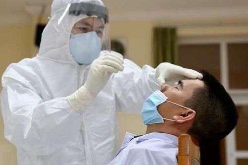 Một trường hợp tái nhiễm Covid-19 sau gần 2 tháng xuất viện tại Hà Nội