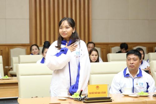 Giáo viên vùng cao ước lớp học được xây kiên cố và có nhà vệ sinh