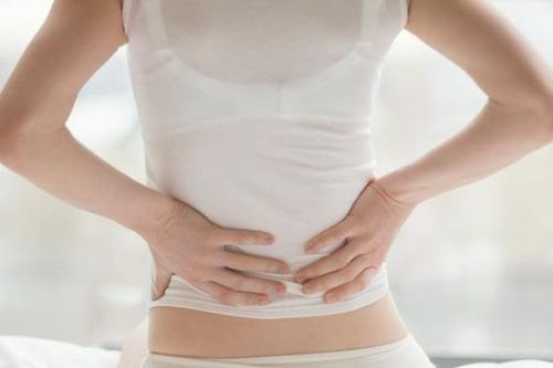 Mang thai bị đau vùng thắt lưng, do đâu?