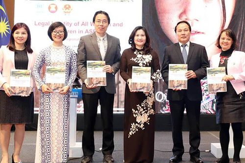 Bảo đảm địa vị pháp lý của phụ nữ và trẻ em ASEAN