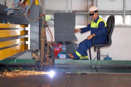 Chiến lược phát triển kinh tế 2021-2030: Giảm phụ thuộc doanh nghiệp FDI