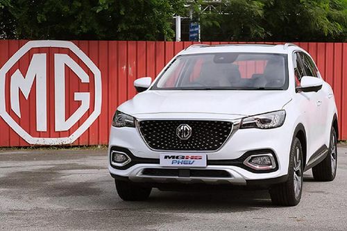 Chi tiết xe 'Tàu', mác Anh - MG HS PHEV từ 685 triệu đồng