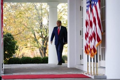 Truyền thông Mỹ: Tổng thống Trump chuẩn bị hành động quyết đoán, lãnh đạo phe đa số ở Thượng viện cảnh báo