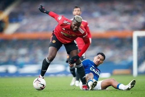 'Quỷ đỏ' muốn giữ chân Paul Pogba, PSG muốn 'hút máu' 'Kền kền trắng'