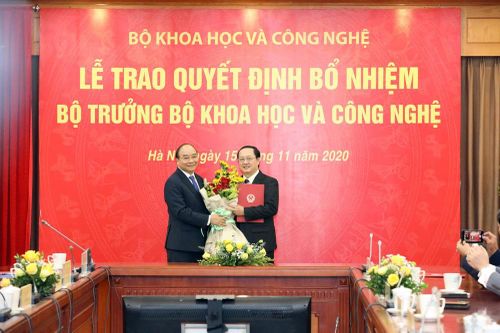 Thủ tướng giao 4 nhiệm vụ cho Bộ trưởng Khoa học và Công nghệ