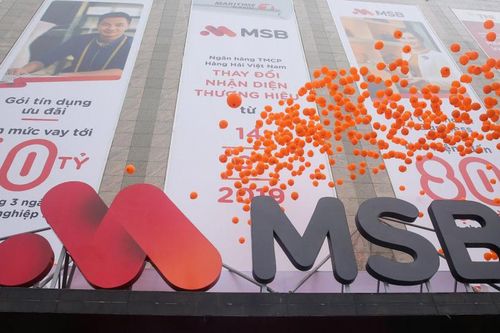 Phó tổng MSB bán sạch cổ phiếu trước ngày ngân hàng niêm yết