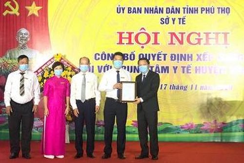 Công bố xếp hạng Trung tâm y tế huyện Yên Lập