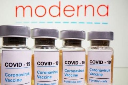 Giá cổ phiếu hãng sản xuất vắc xin ngừa COVID-19 tăng vọt nhờ tin tốt về thử nghiệm