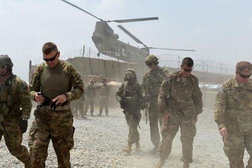 Trump chuẩn bị rút quân khỏi Afghanistan, Iraq và Somalia