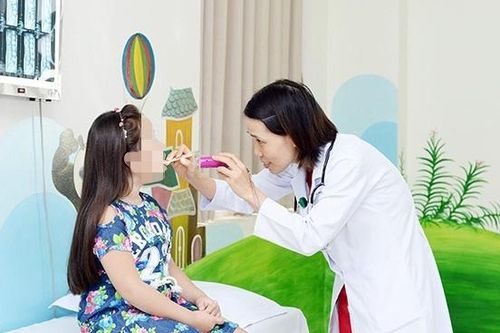 Xử trí khi bị viêm đường hô hấp trên