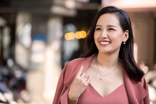 Bí quyết phối đồ sành điệu với trang sức kim cương