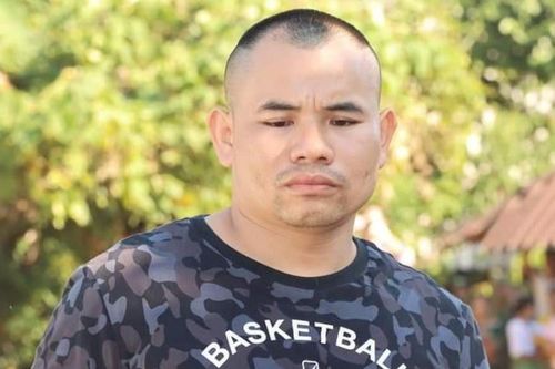 Kẻ buôn ma túy tông cảnh sát rồi bỏ chạy