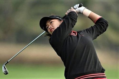 140 golfer dự giải vô địch đối kháng quốc gia
