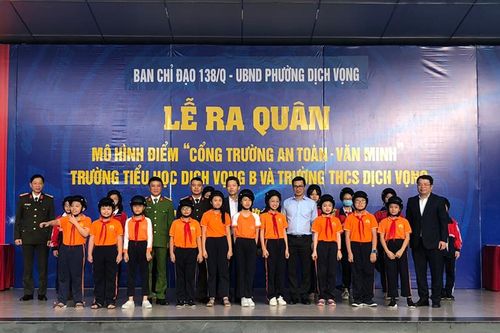 Quận Cầu Giấy: Tổ chức Lễ ra quân mô hình điểm 'Cổng trường an toàn - văn minh'