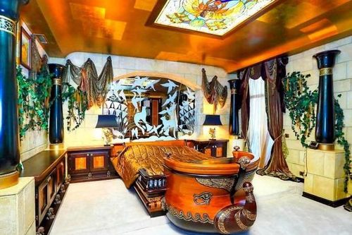 Trải nghiệm cuộc sống Pharaoh cổ đại giữa thành phố