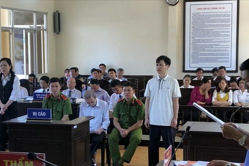 Hoãn phiên tòa xét xử vụ chiếm đoạt tiền tỷ tại Ngân hàng Navibank, chi nhánh Bạc Liêu