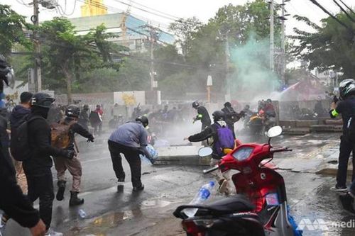 Thái Lan: Biểu tình biến thành bạo lực, ít nhất 55 người bị thương