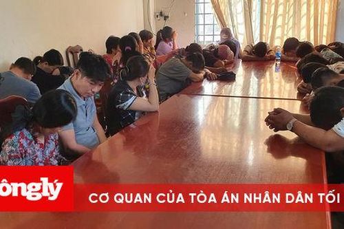Bắt quả tang 24 đối tượng đánh bạc, thu giữ hàng chục triệu đồng