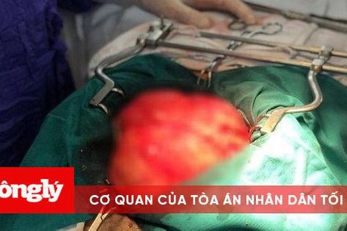 Người đàn ông 2 lần tái phát khối u khủng