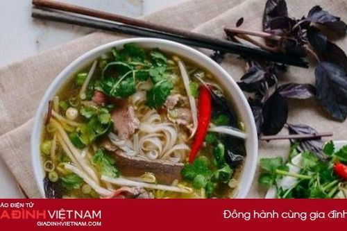 Cách nấu phở nạm bò thơm lừng, hấp dẫn